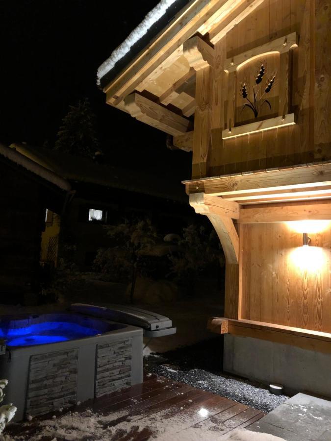Chalet Luxe Les Melezes Samoens Exterior photo